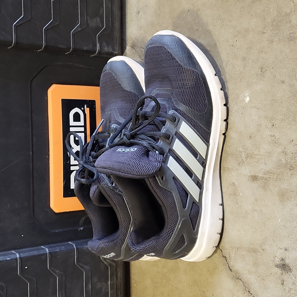 Adidas Energy Cloud V Running Shoes